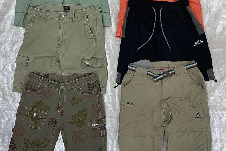 Occasions for multi-pocket shorts 